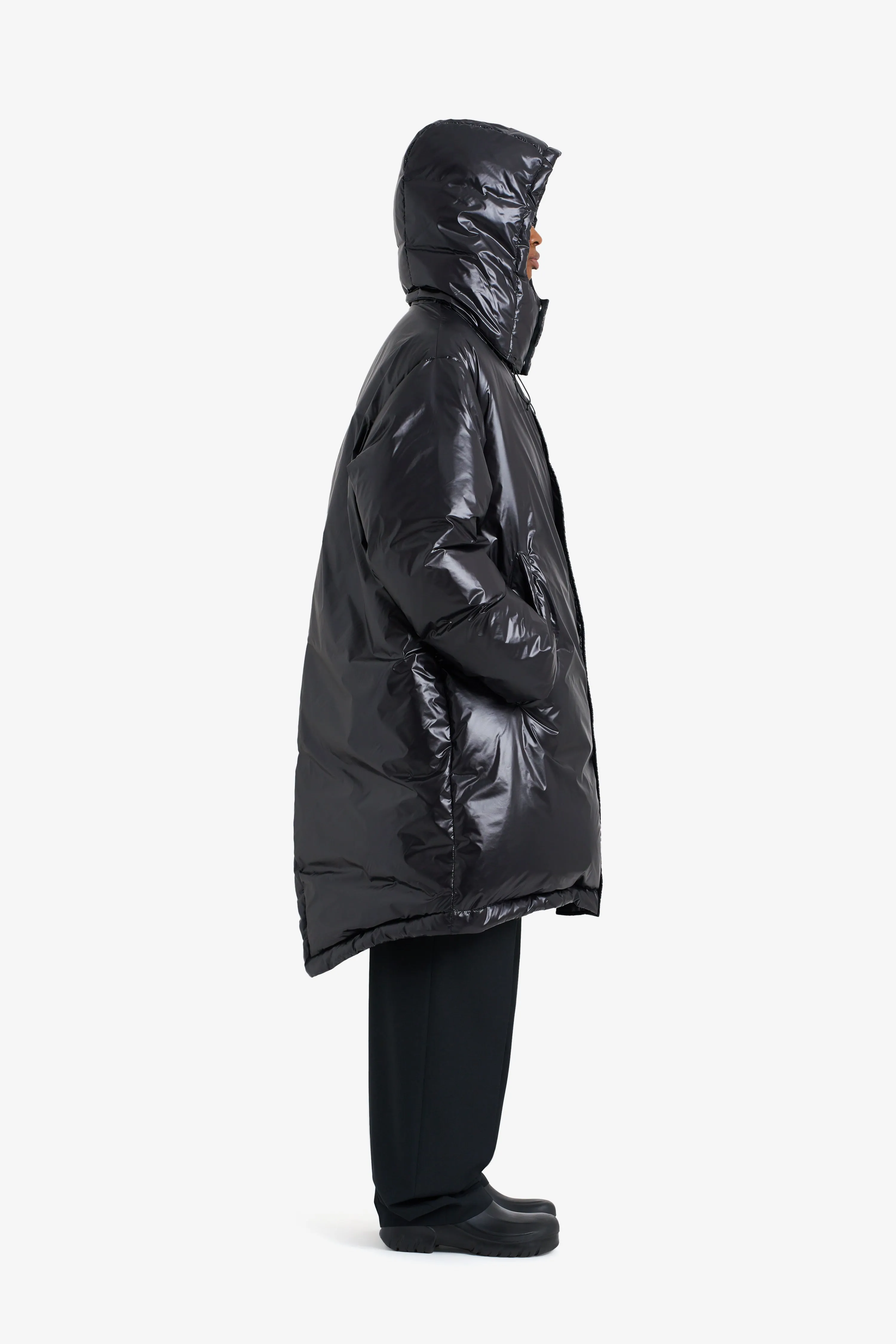 LONG DOWN PARKA SHINY BLACK sold by Etudes Studio product image thumbnail 4