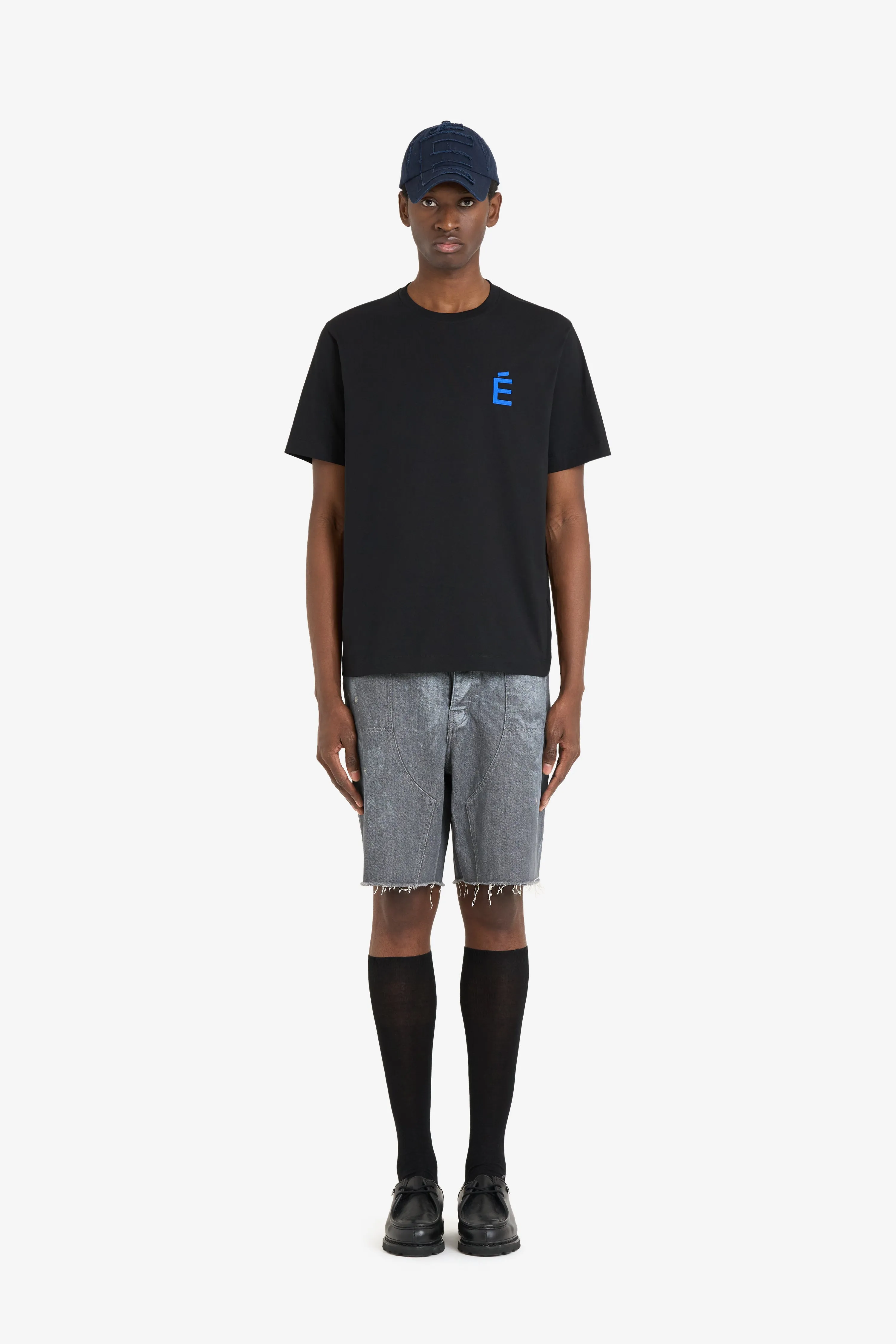 REGULAR T-SHIRT É sold by Etudes Studio product image thumbnail 2