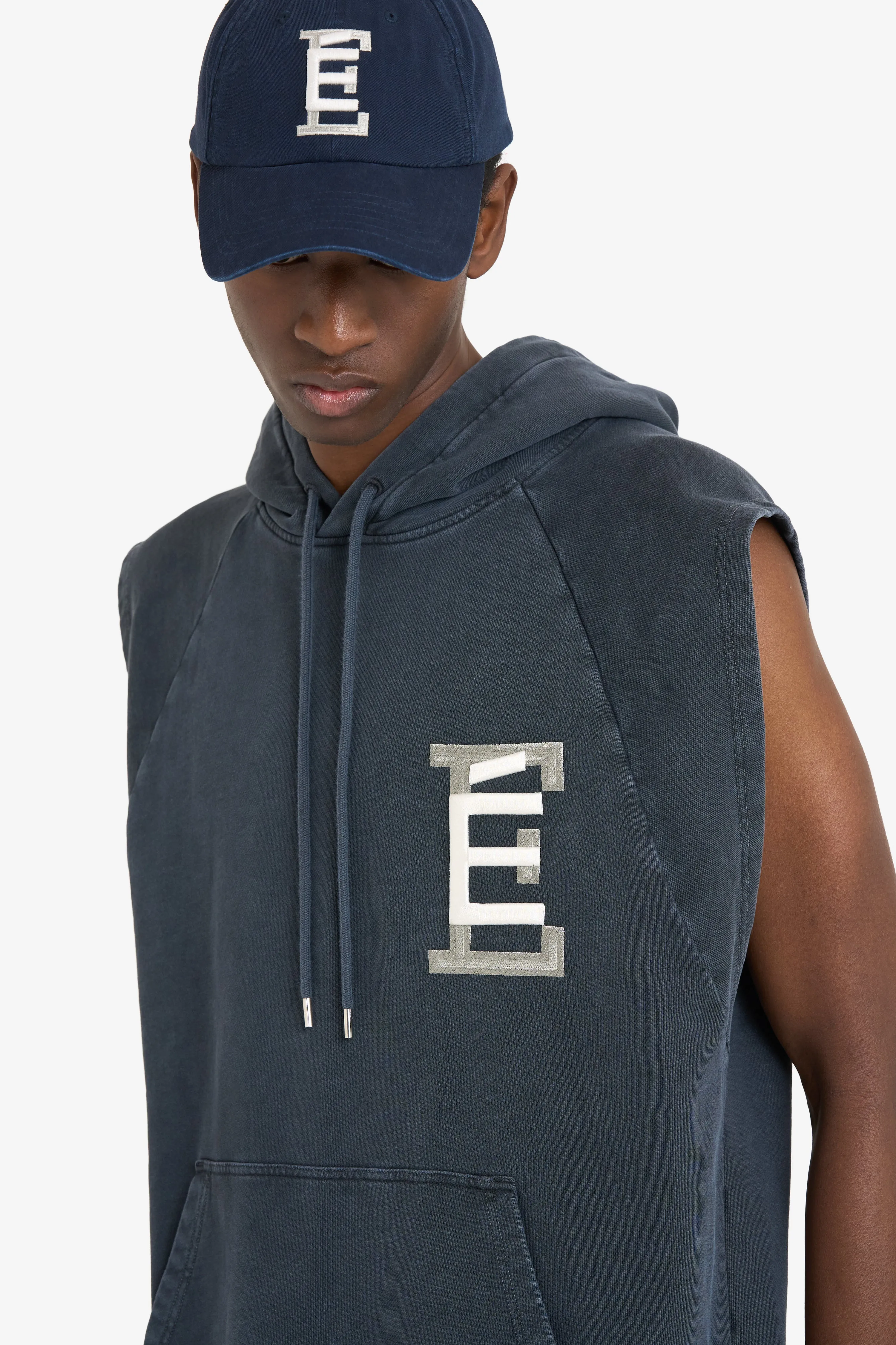 SLEEVELESS LOOSE HOODIE BASEBALL sold by Etudes Studio product image thumbnail 4
