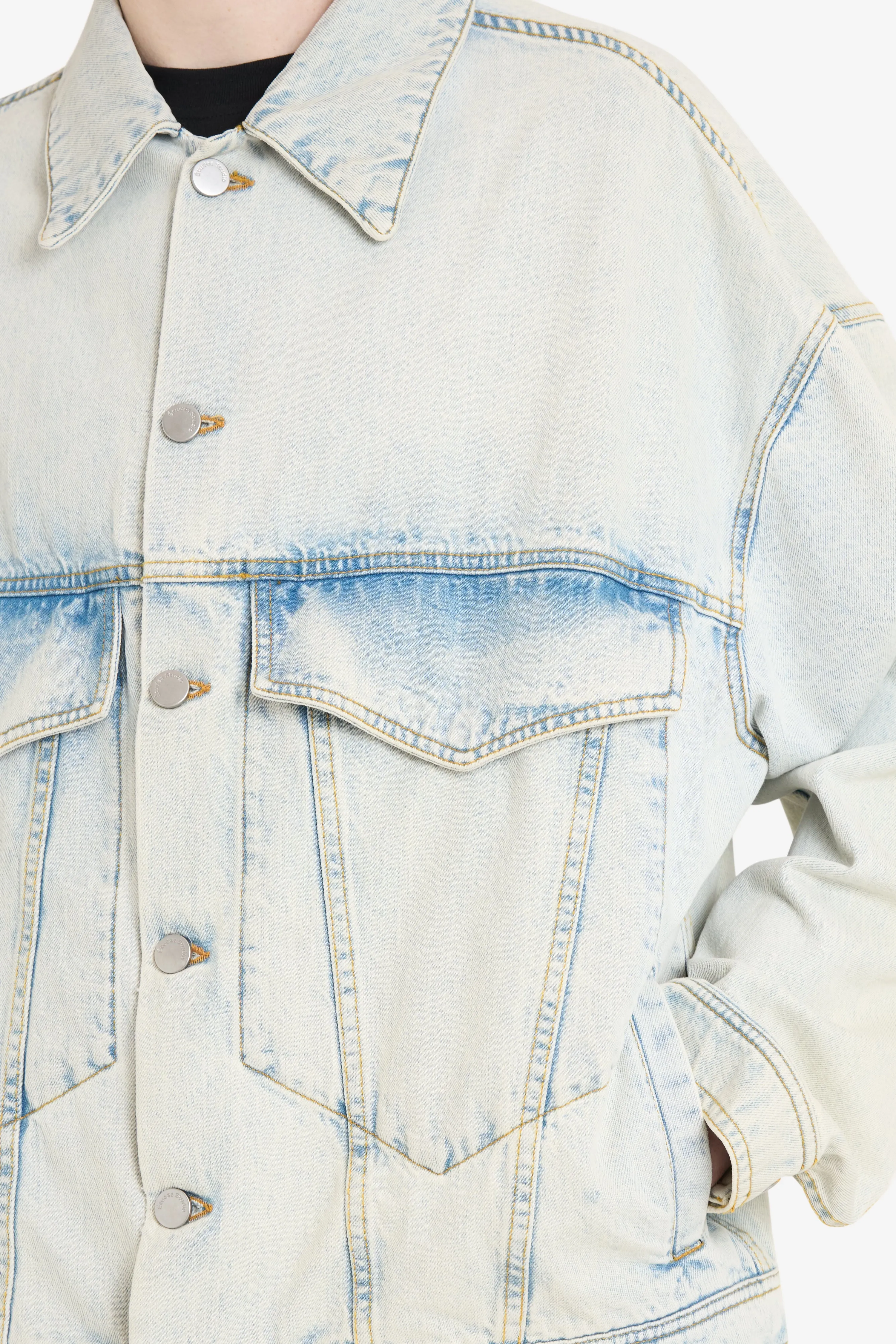 LOOSE DENIM JACKET sold by Etudes Studio product image thumbnail 4