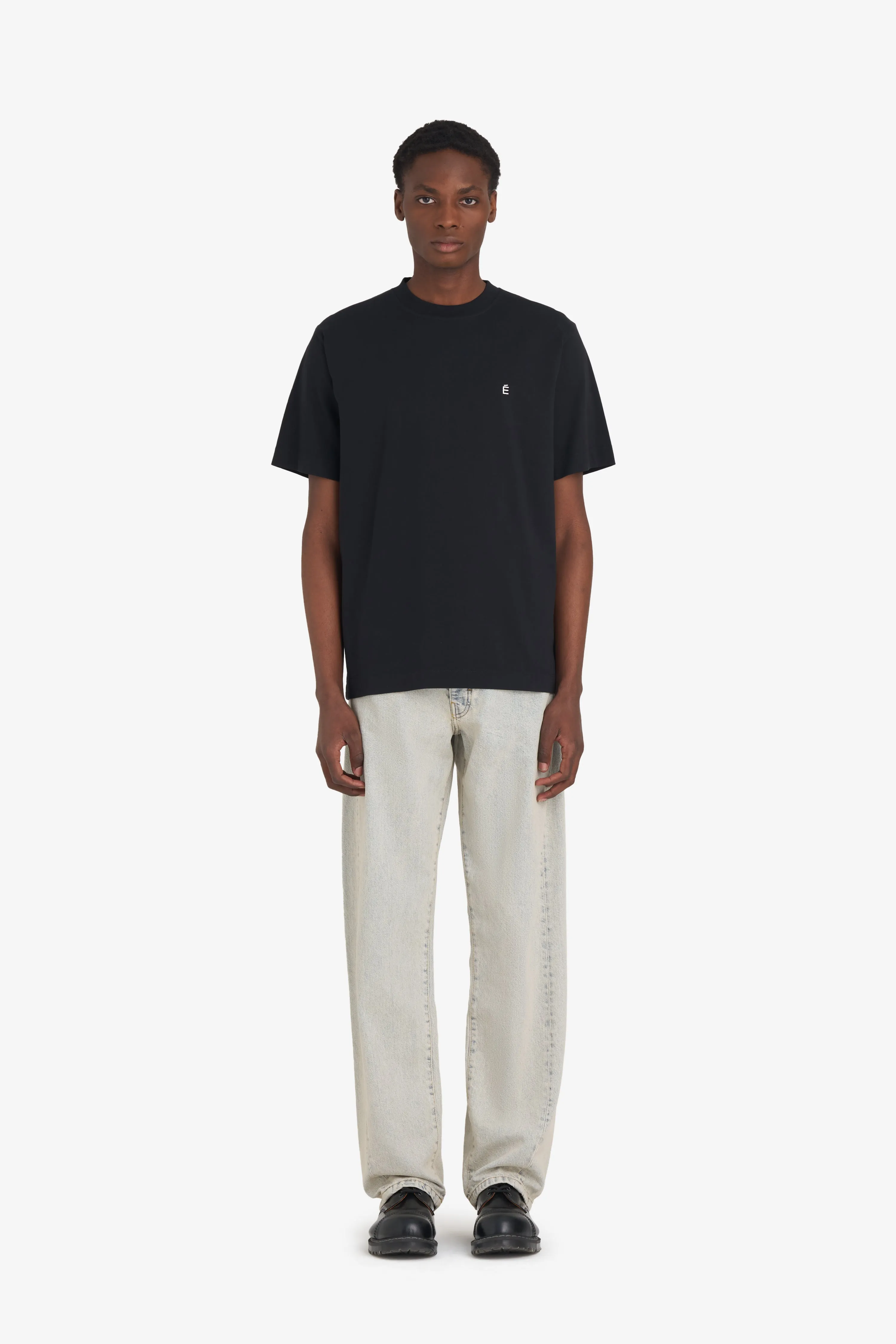 REGULAR T-SHIRT É sold by Etudes Studio product image thumbnail 3