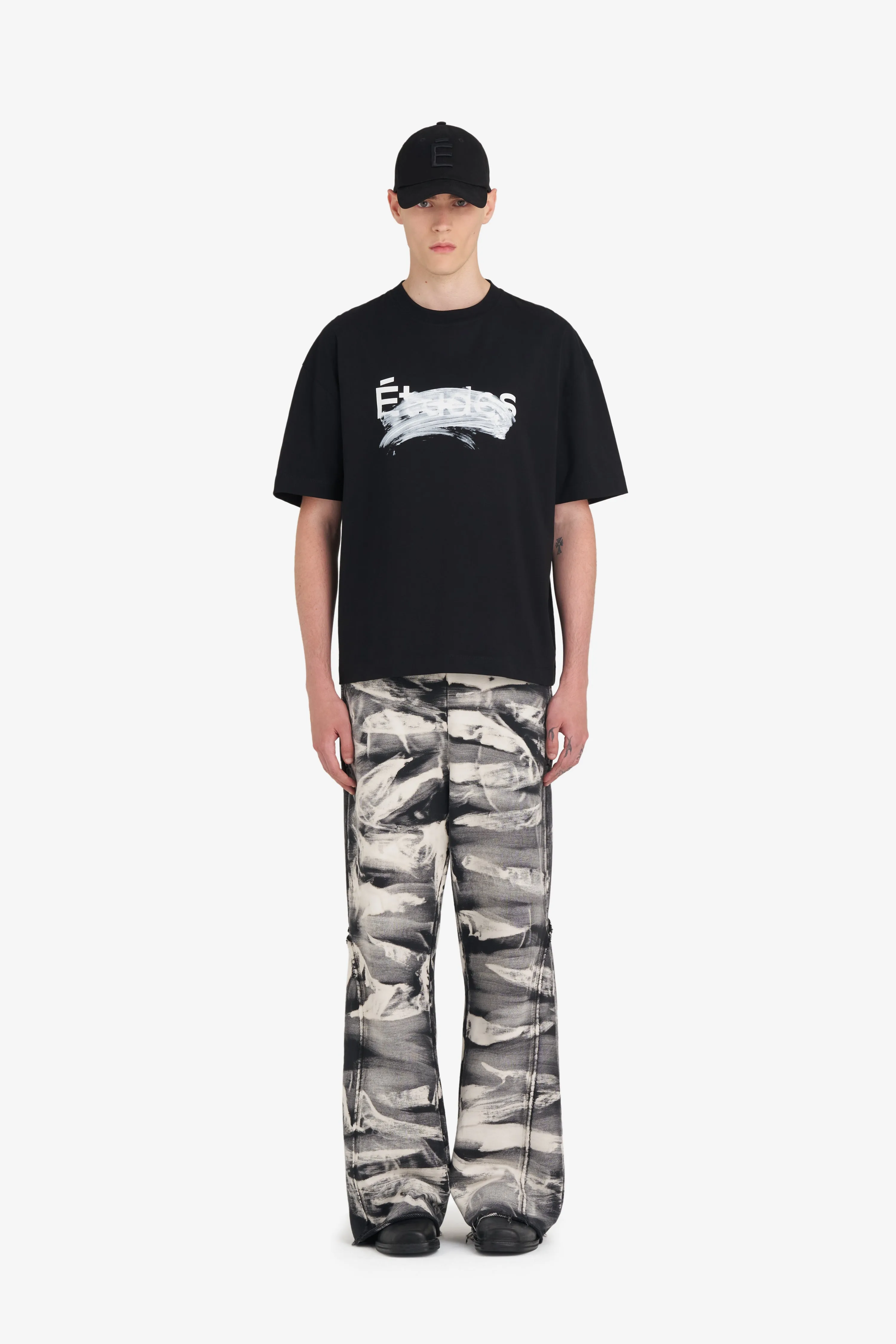 RELAX T-SHIRT SMUDGED LOGO sold by Etudes Studio product image thumbnail 4