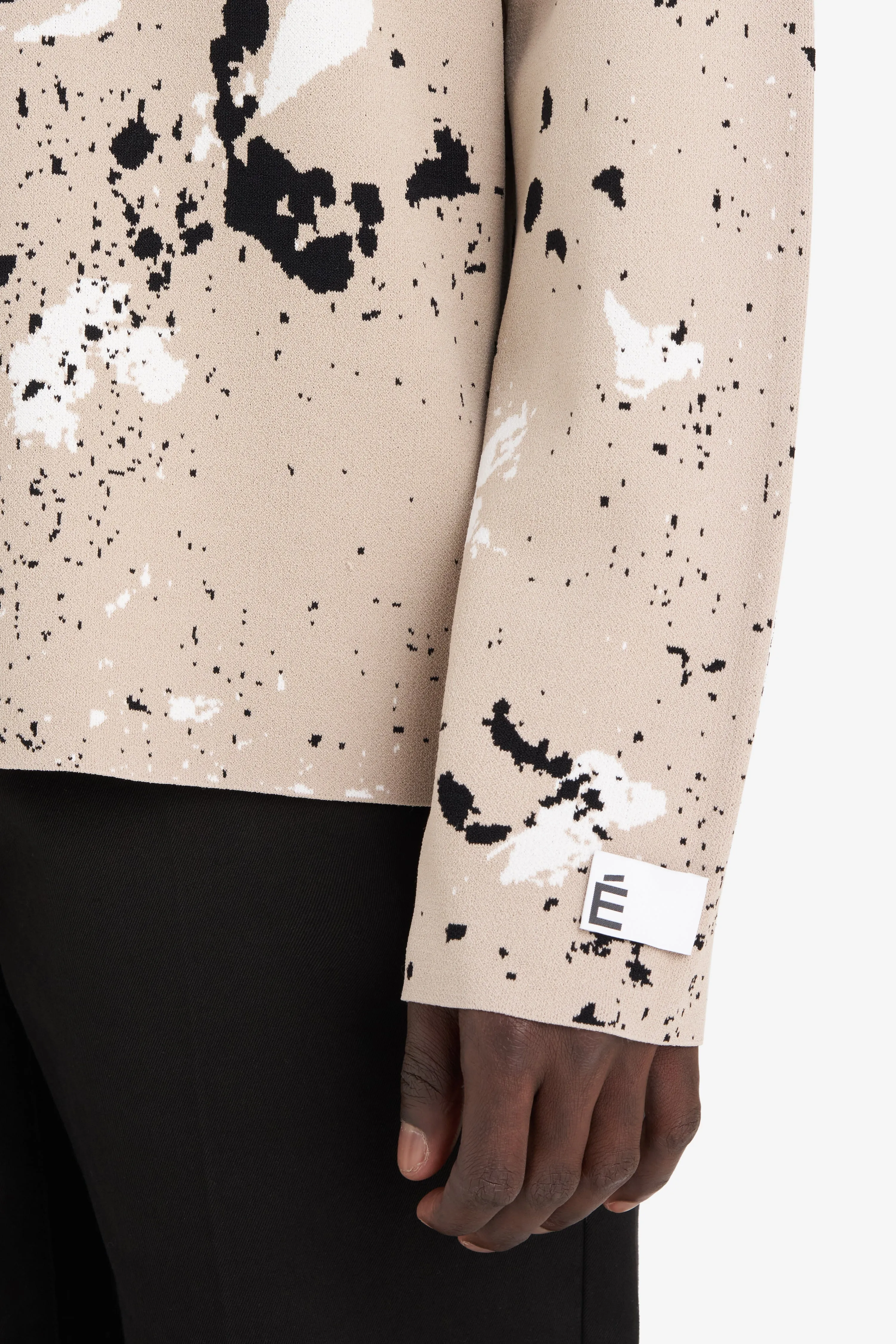 JACQUARD LONG SLEEVES ROUND NECK SPLASH sold by Etudes Studio product image thumbnail 5