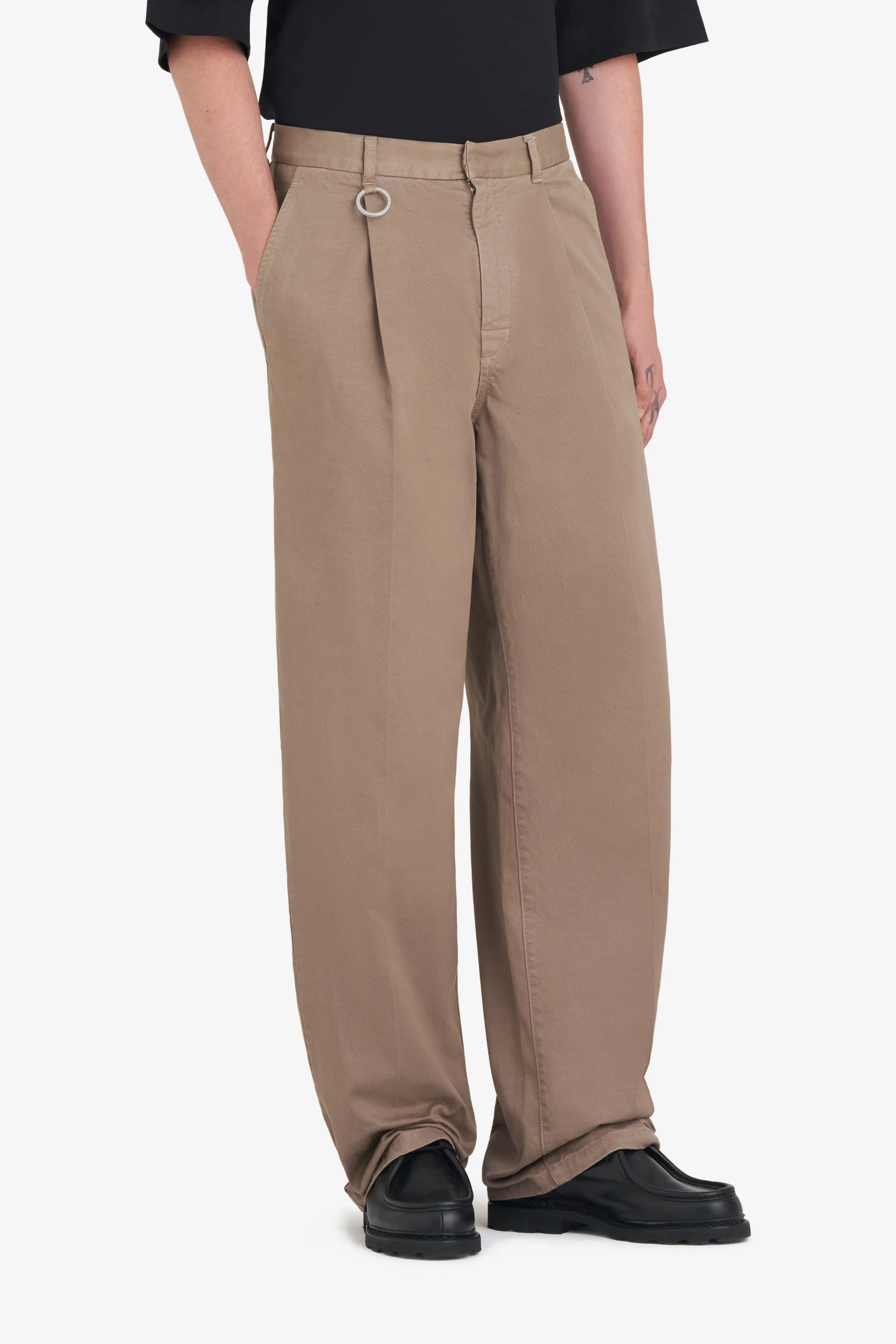 LOOSE CHINO PANT sold by Etudes Studio