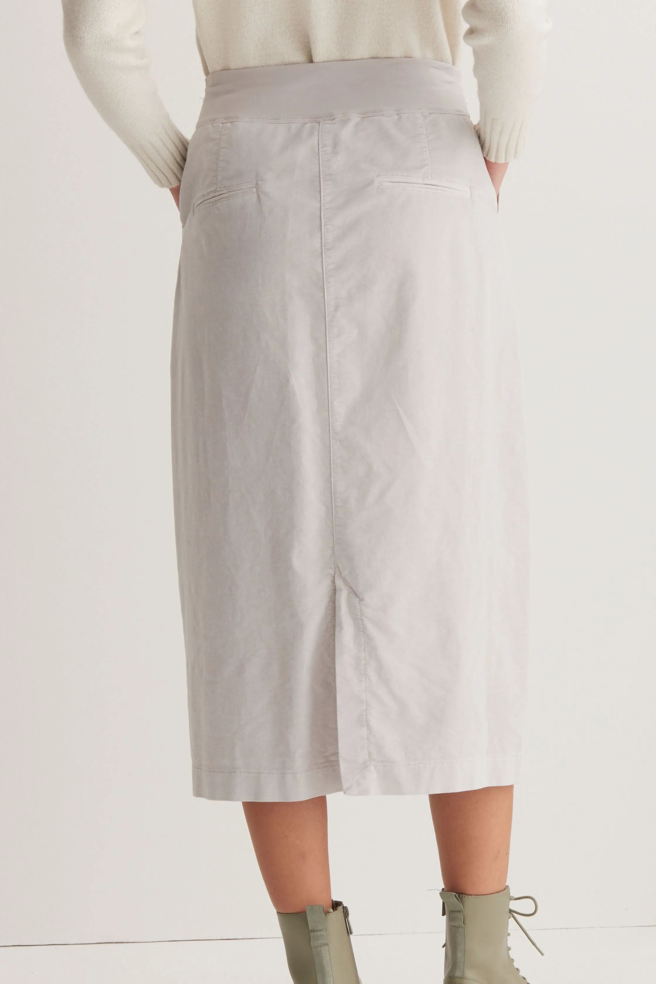 Chino-Inspired Midi Skirt Garment Dyed 256U 0498 sold by European Culture product image thumbnail 3