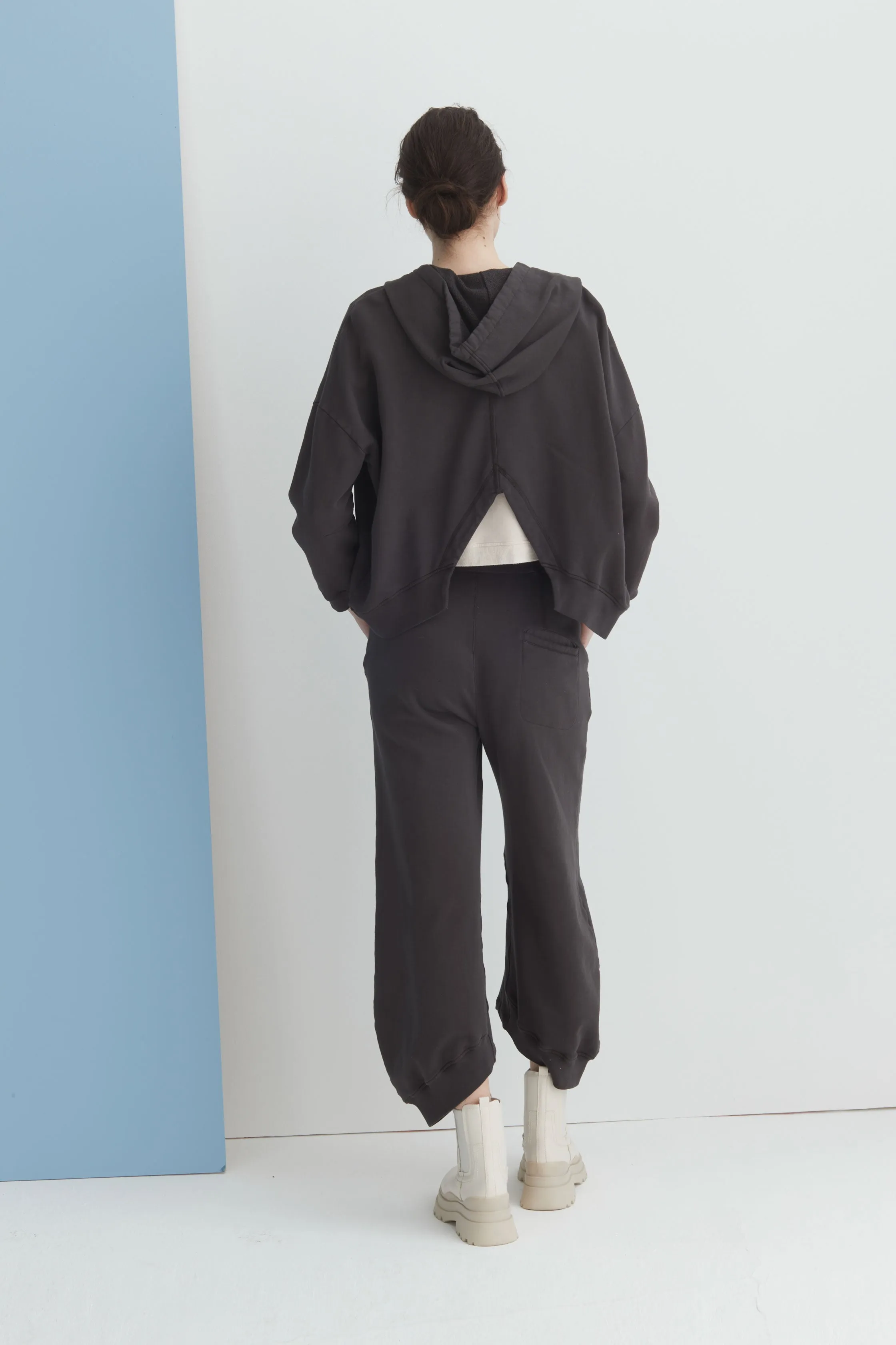 Cotton Jogger Pants Garment Dyed 06QU 1045 sold by European Culture product image thumbnail 5