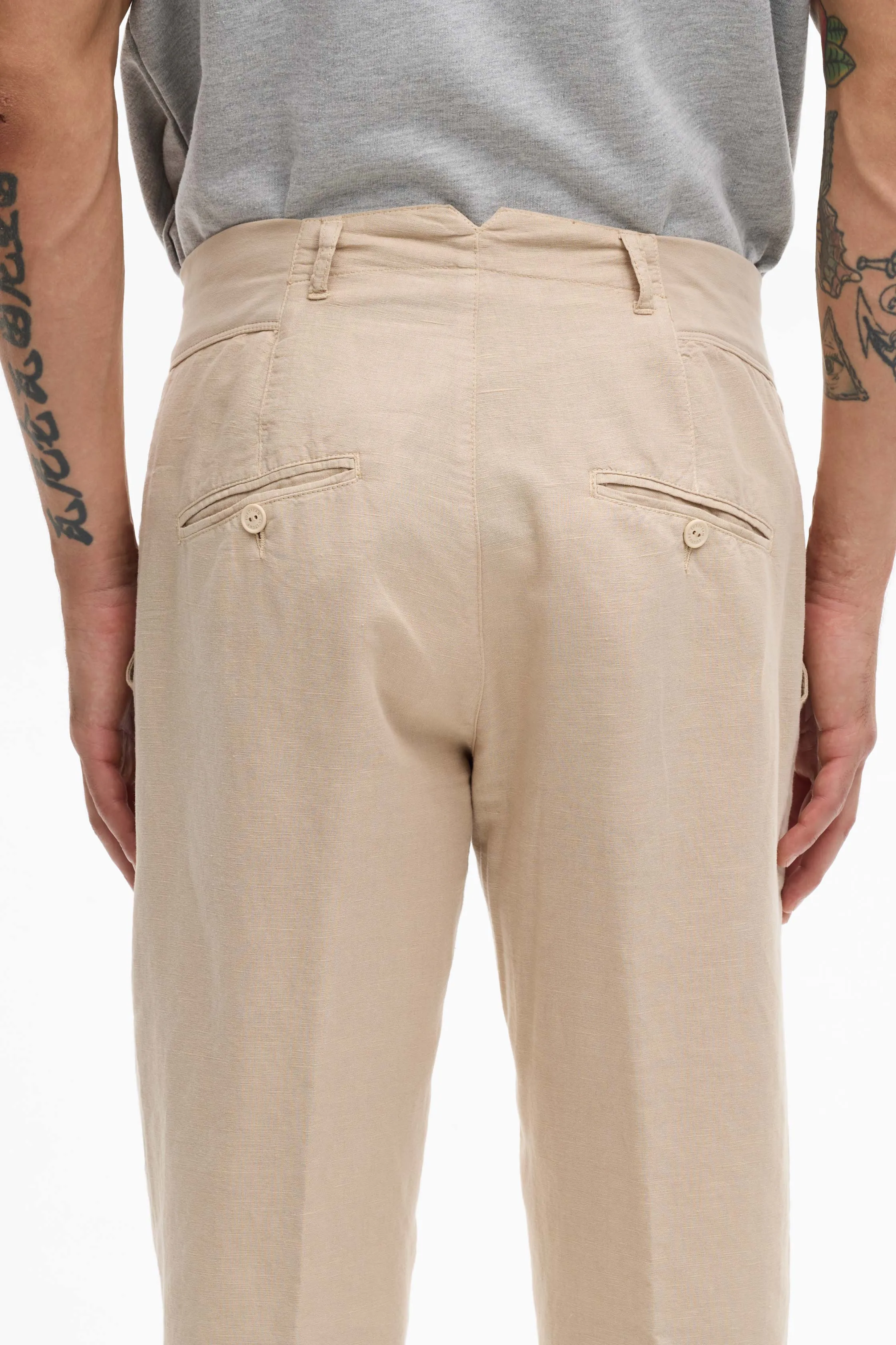 Confort Linen Chino Garment Dyed for Man 013U 7050 sold by European Culture product image thumbnail 3
