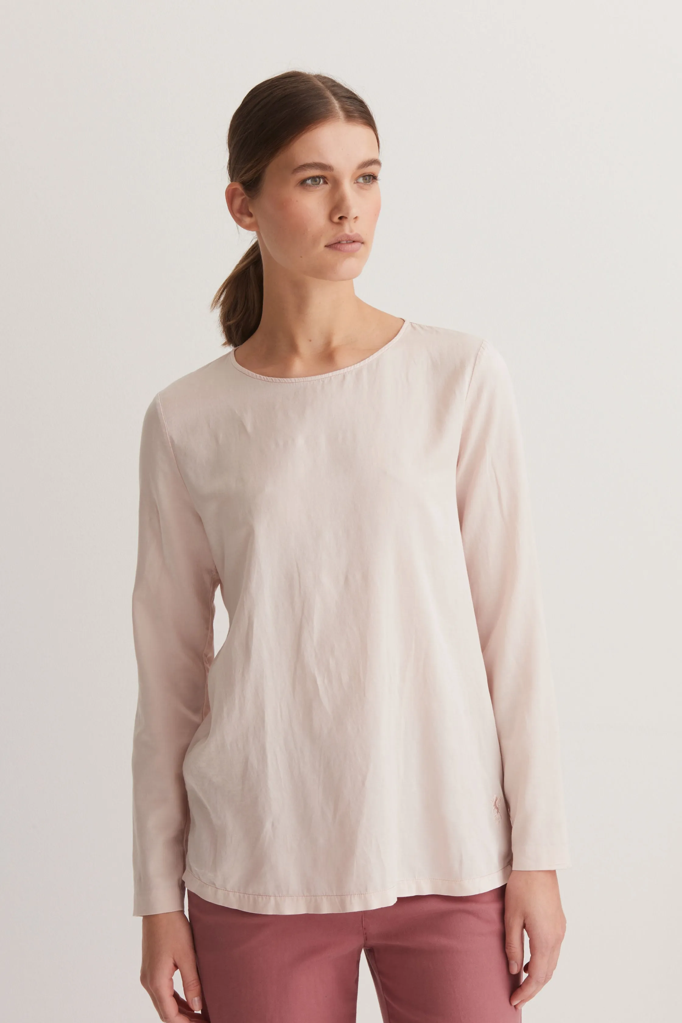 Long Sleeve T-Shirt in Cotton and Silk Garment Dyed 379U 6629 sold by European Culture product image thumbnail 2