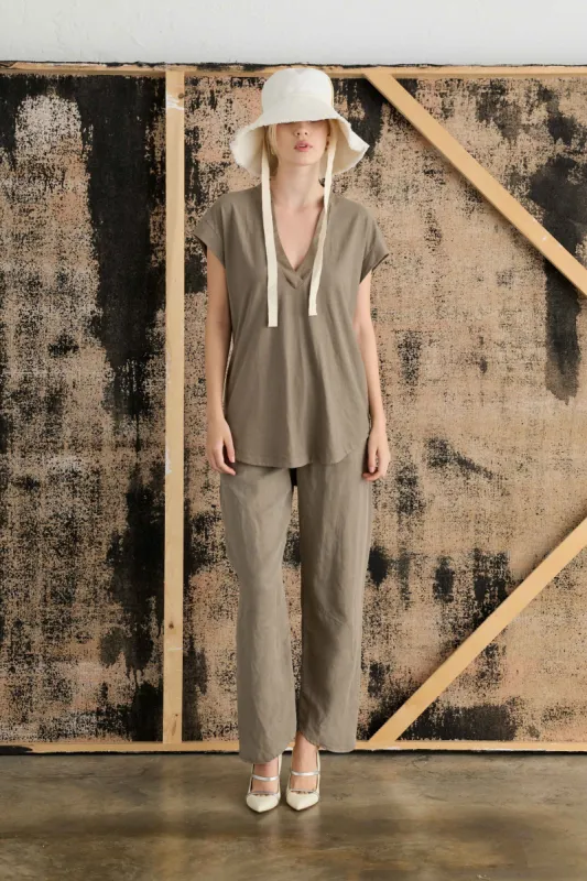 Bomber Neck T-Shirt Garment-Dyed 3630 2777 sold by European Culture