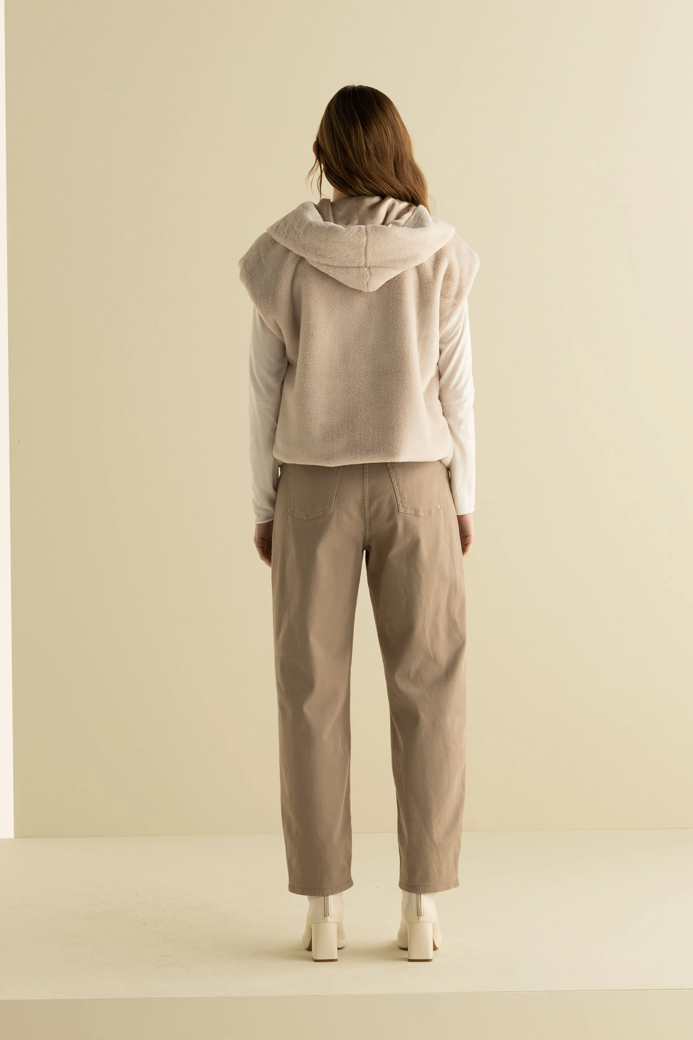 Faux Fur Vest 75A0 6110 sold by European Culture product image thumbnail 4