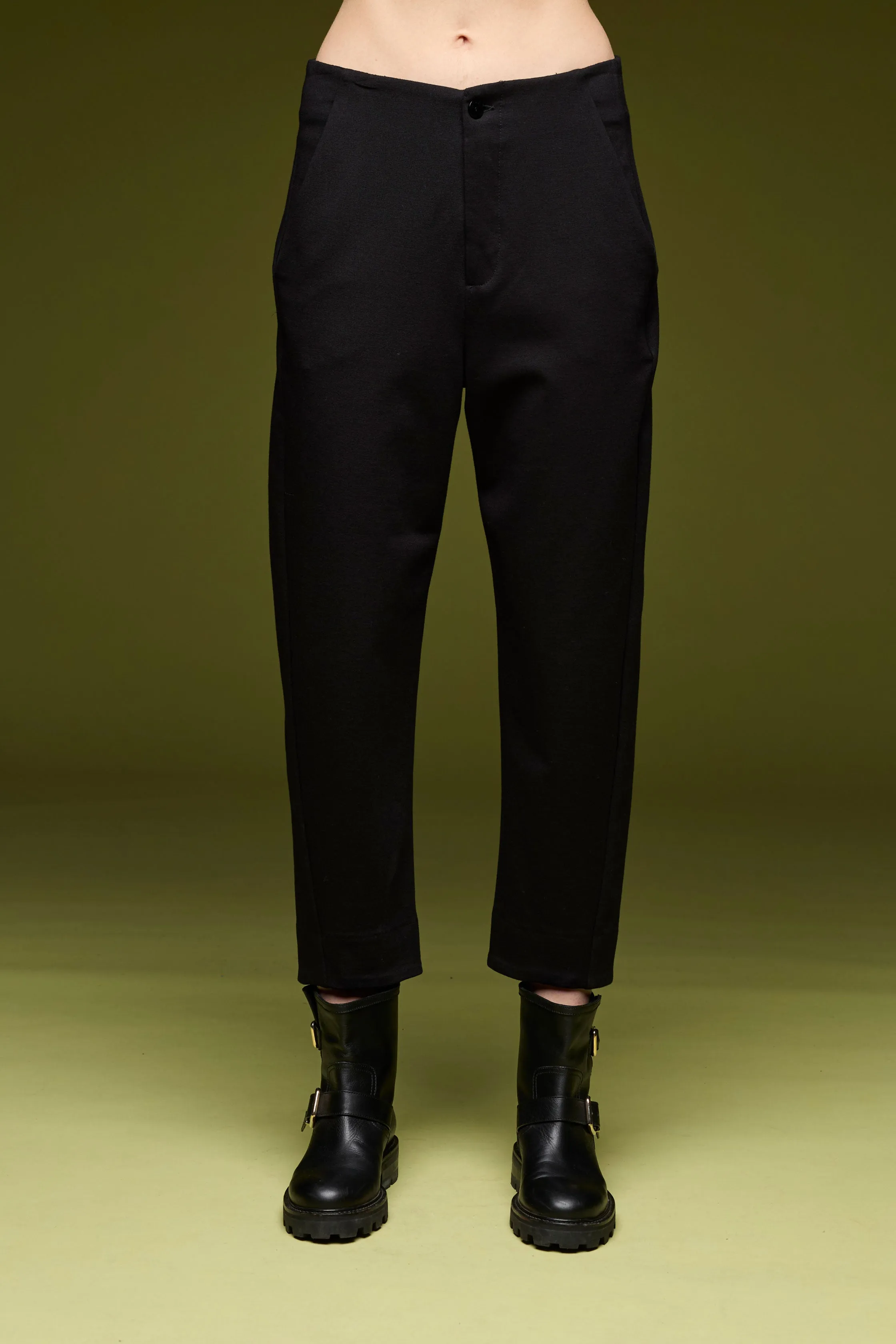 Cropped Pants Punto Milano 06P0 2545 sold by European Culture product image thumbnail 2