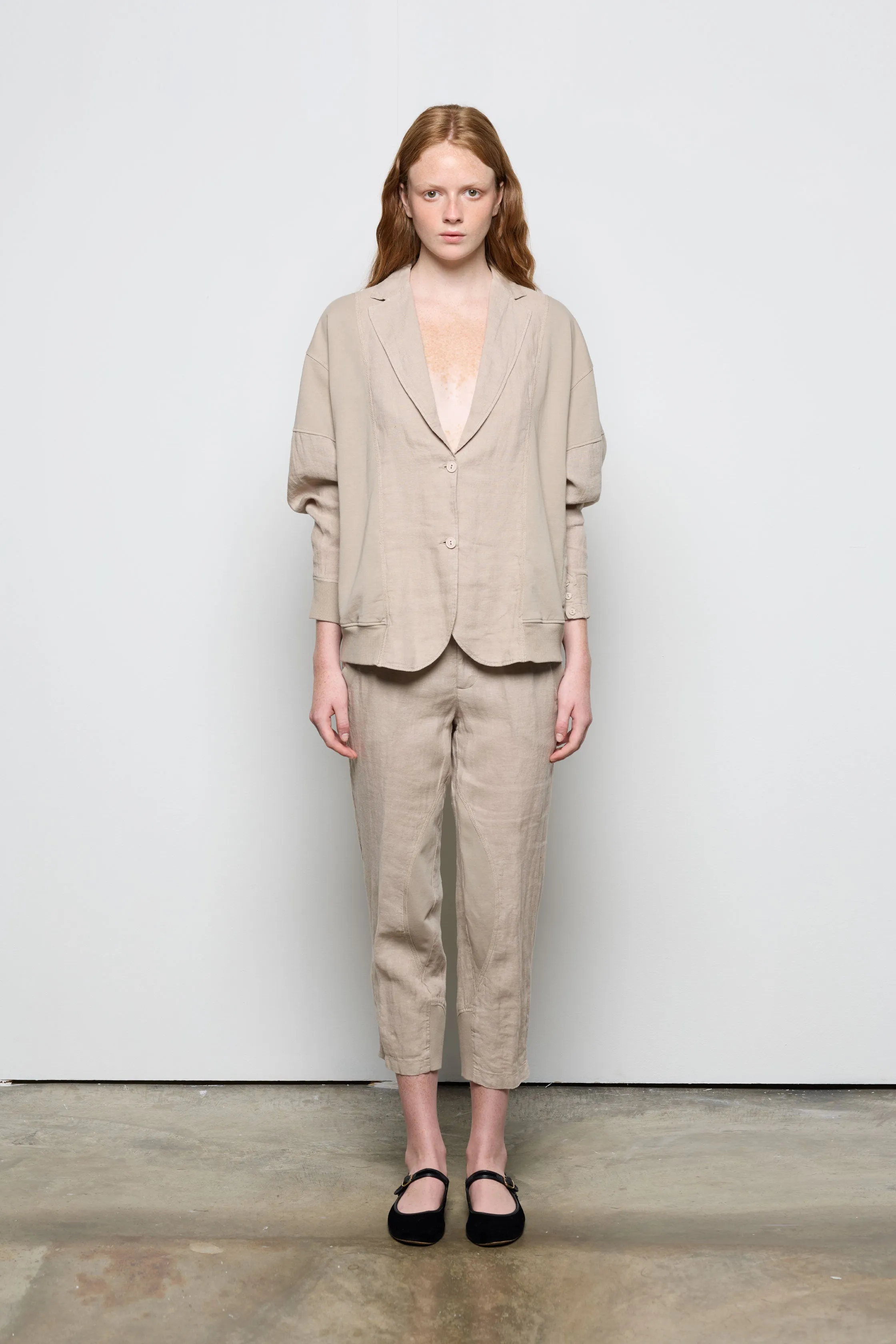 Linen Cropped Pants 051U 7023 sold by European Culture