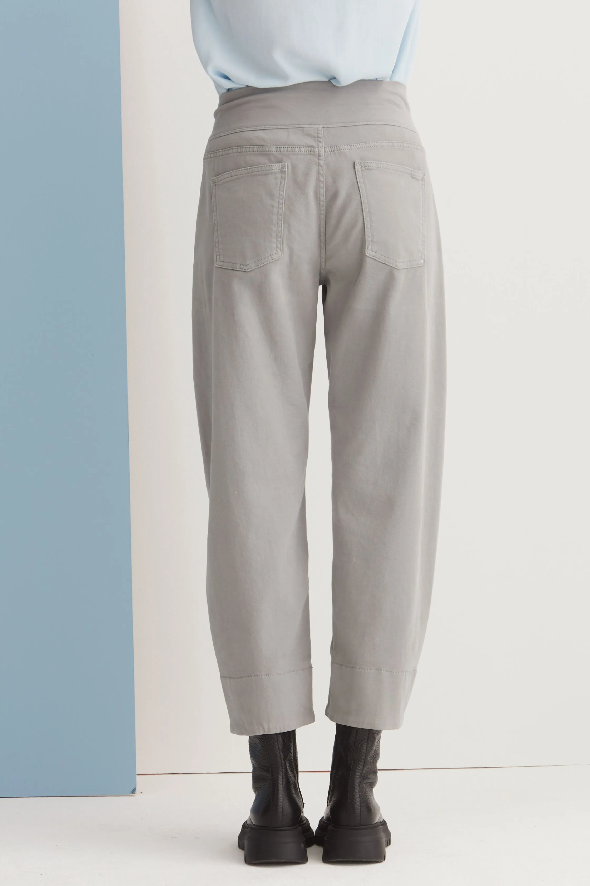 Stretch Cotton Trousers Garment Dyed 05GU 3821 sold by European Culture product image thumbnail 4