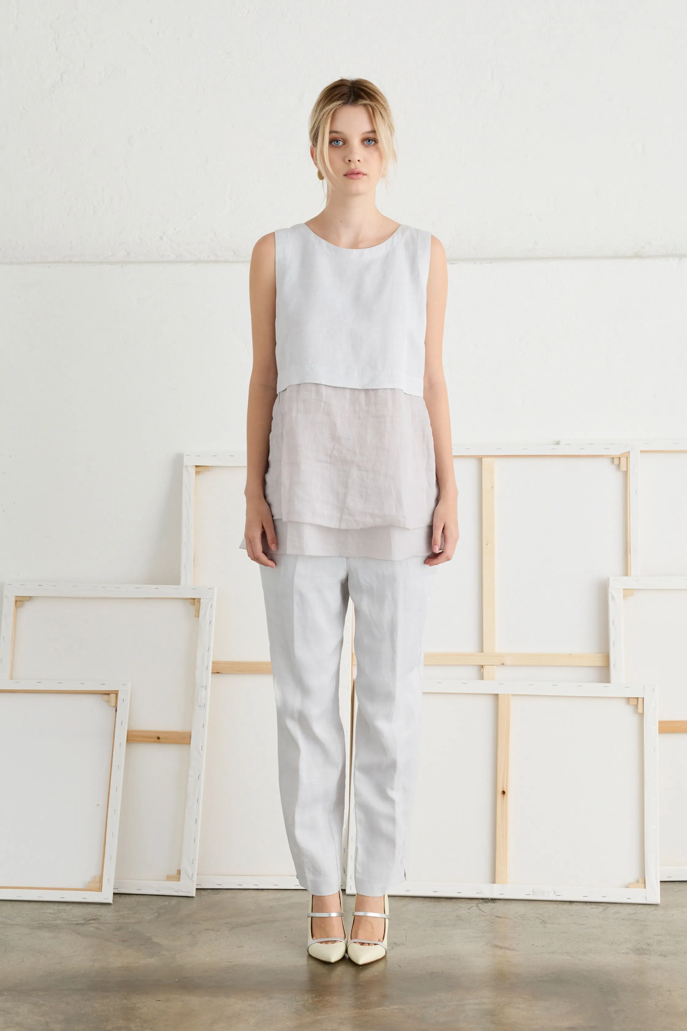 Sleeveless Top Ramié with Double Frills Garment Dyed 35T0 7083 sold by European Culture