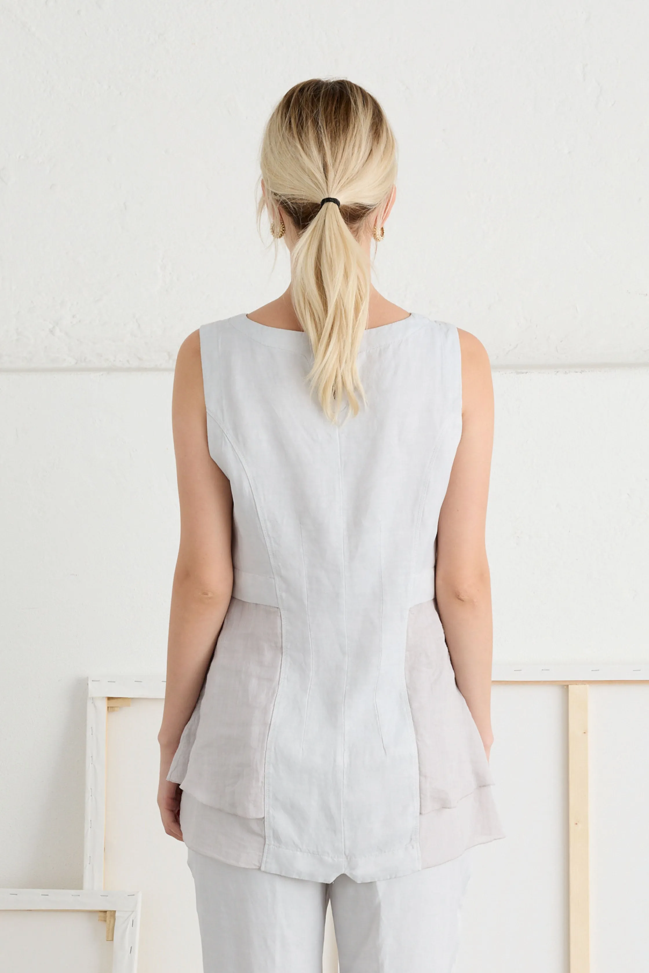 Sleeveless Top Ramié with Double Frills Garment Dyed 35T0 7083 sold by European Culture product image thumbnail 3