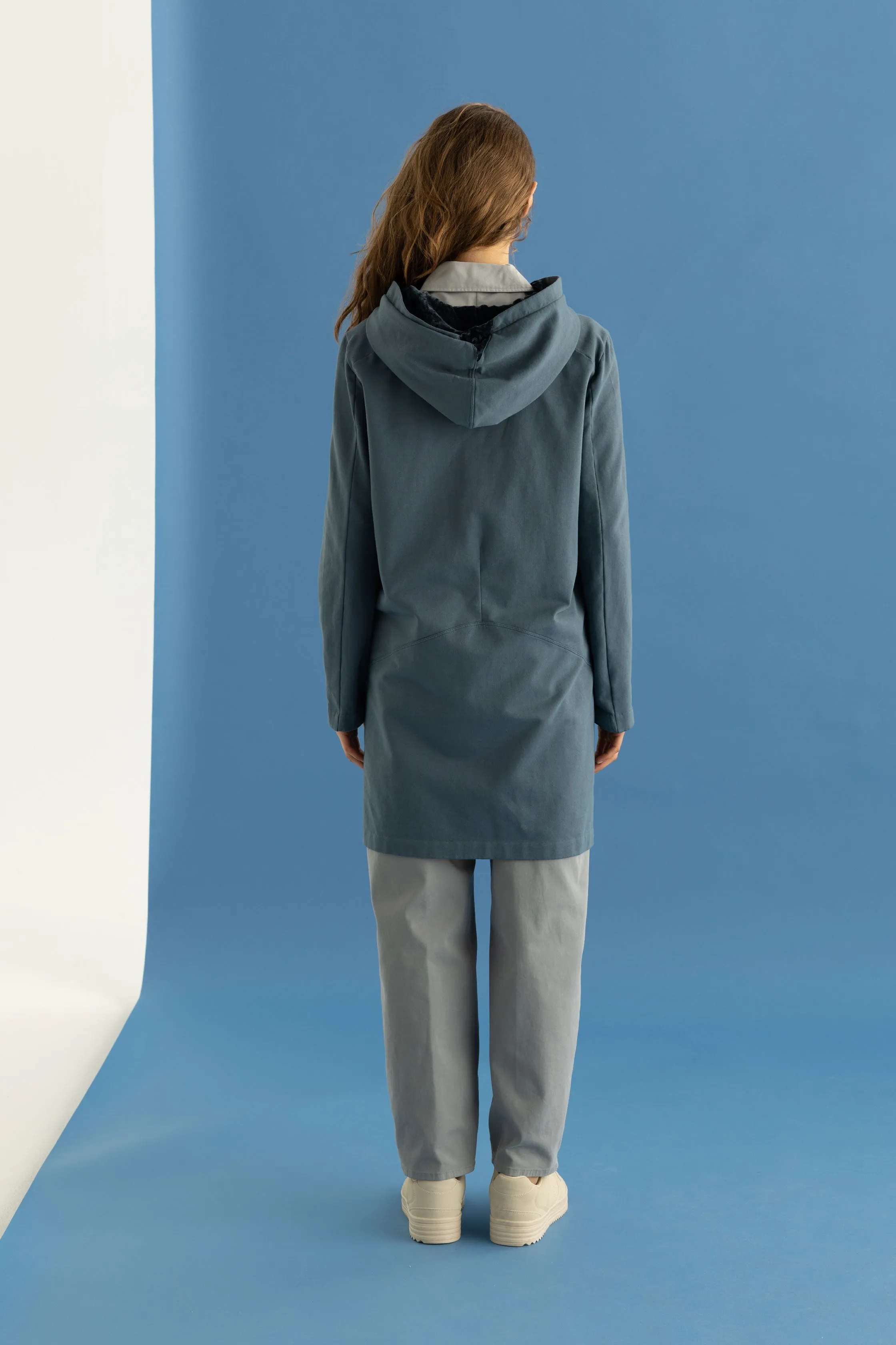 Oversized Hooded Sweatshirt with Zip Garment Dyed 48TU 2250 sold by European Culture product image thumbnail 3