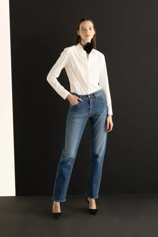 Five-Pocket Slim Fit Stretch Denim Pants 080U 4109 sold by European Culture