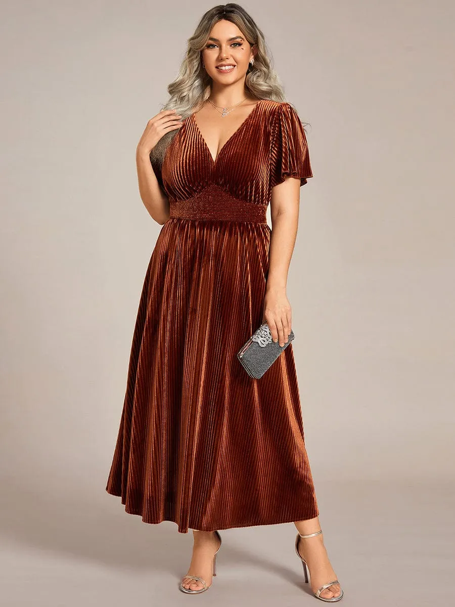 pretty AZALEA|Plus Size A-line V-Neck Short Sleeve Pleated Velvet Fall Wedding Guest Dress sold by Ever Pretty product image thumbnail 4