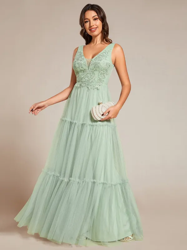 Chic See-Through Sleeveless Tulle Formal Evening Dress with Applique sold by Ever Pretty