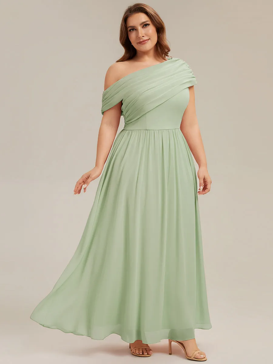 Plus Size Gathered Chiffon Bridesmaid Dress sold by Ever Pretty product image thumbnail 4