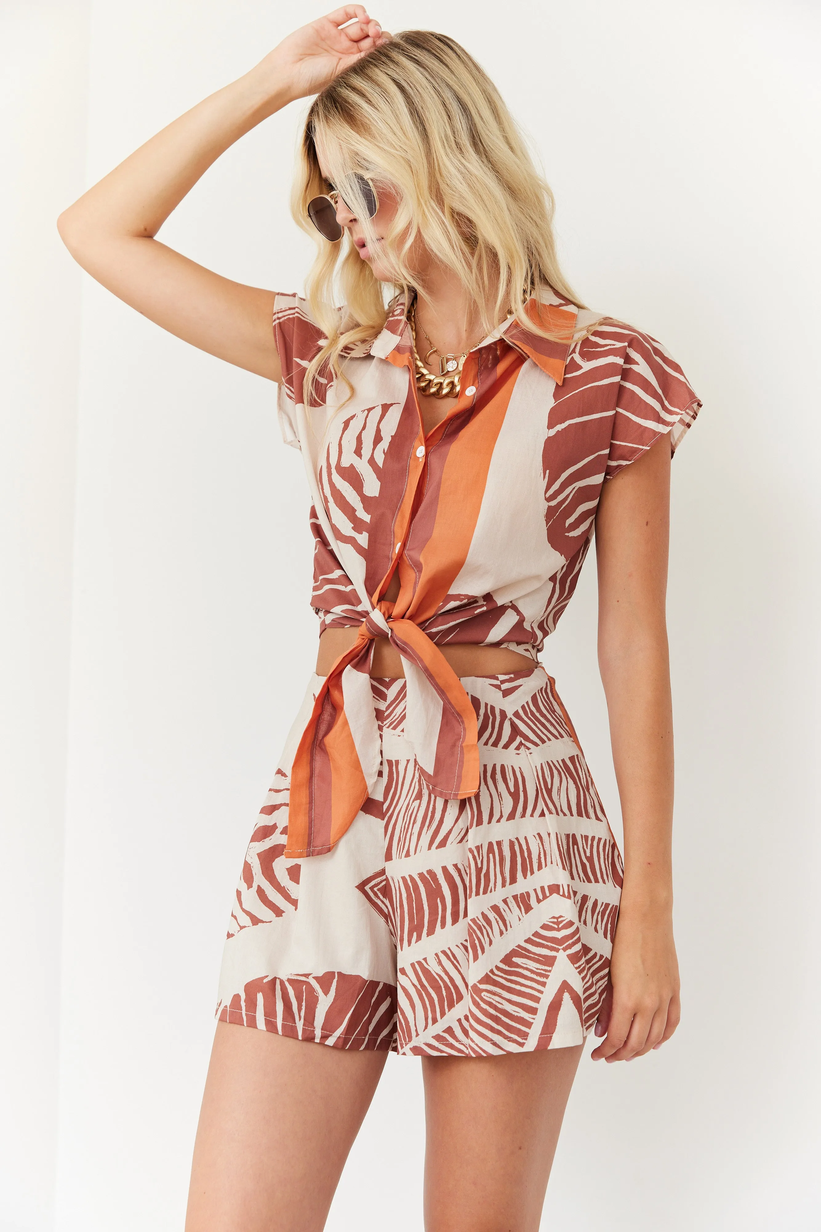 SALE - Vera Floral Print Top sold by fab'rik product image thumbnail 4