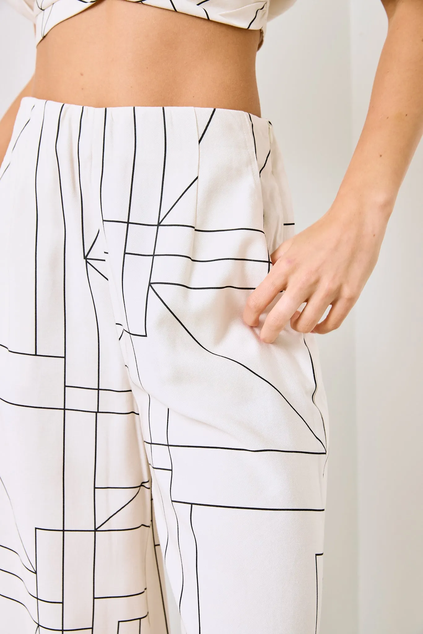 SALE - Julien Multi Grid Pattern Wide Leg Pants sold by fab'rik product image thumbnail 3