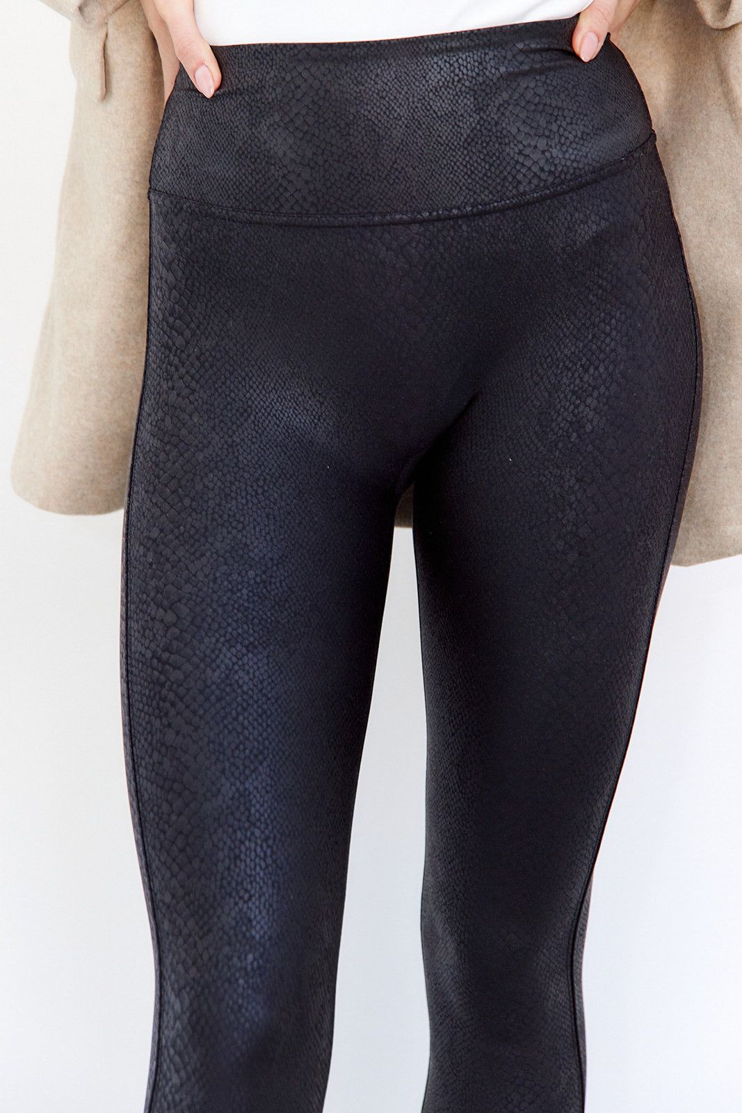SALE - Spanx Foil Snake Legging sold by fab'rik product image thumbnail 2