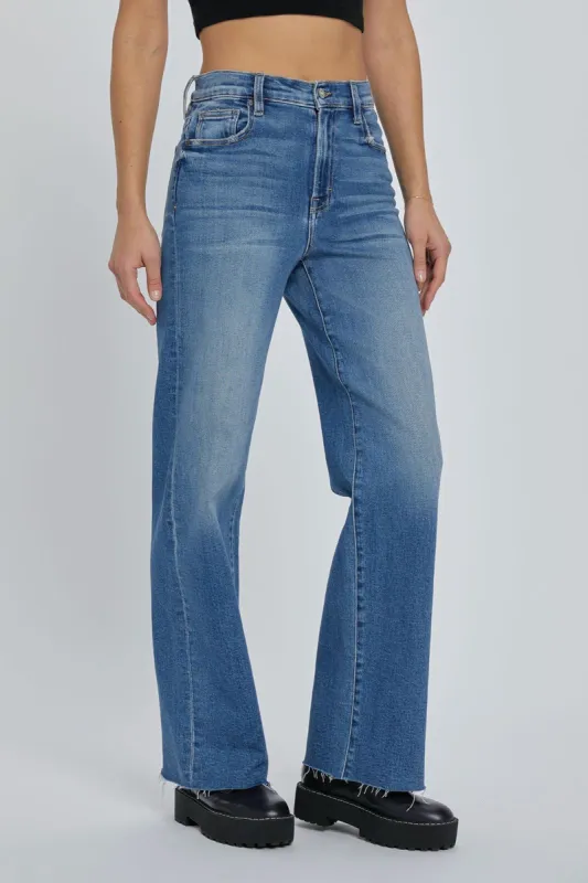 Logan High Waist Dad Jean sold by fab'rik