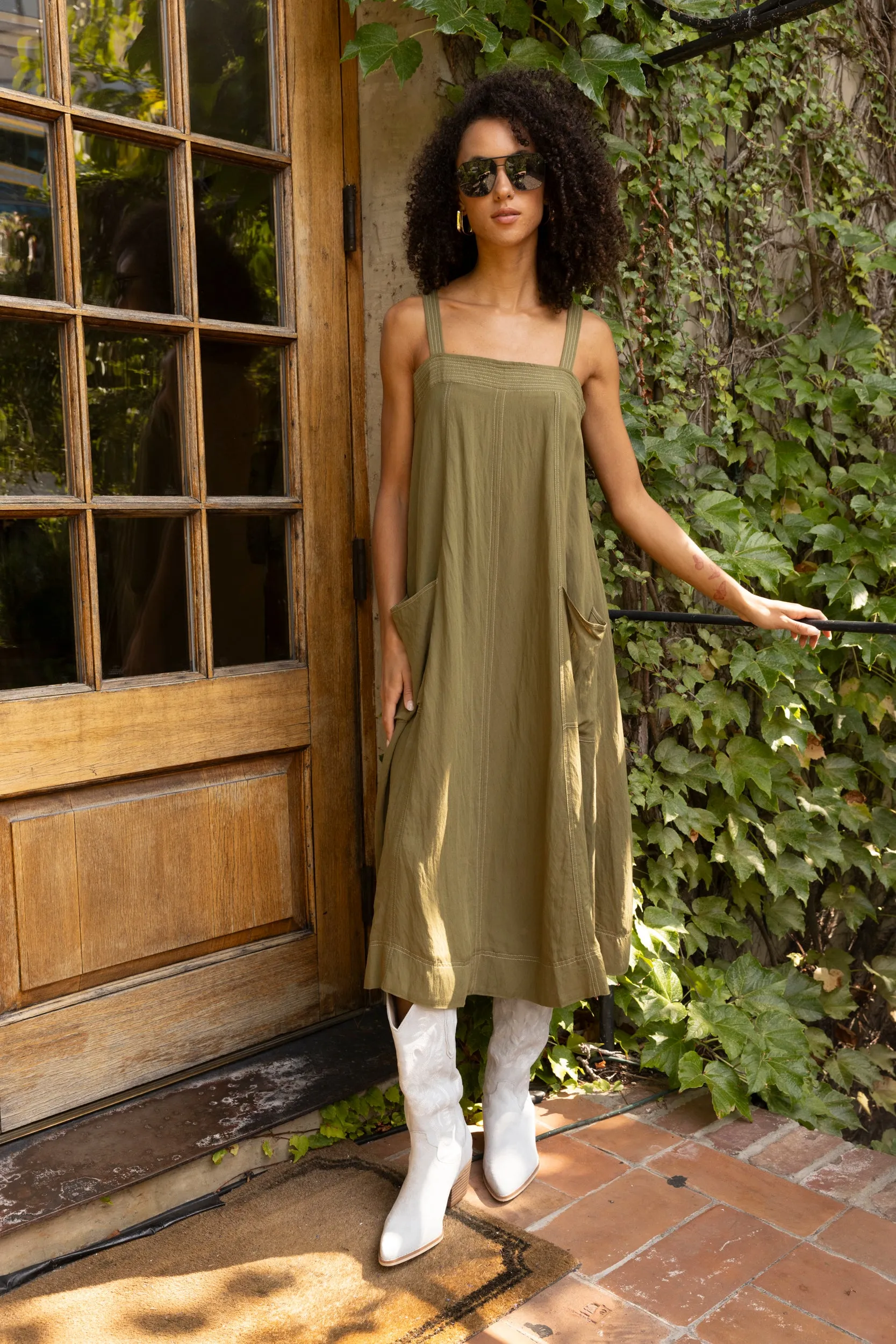 SALE - Sadie Maxi Contrast Dress sold by fab'rik