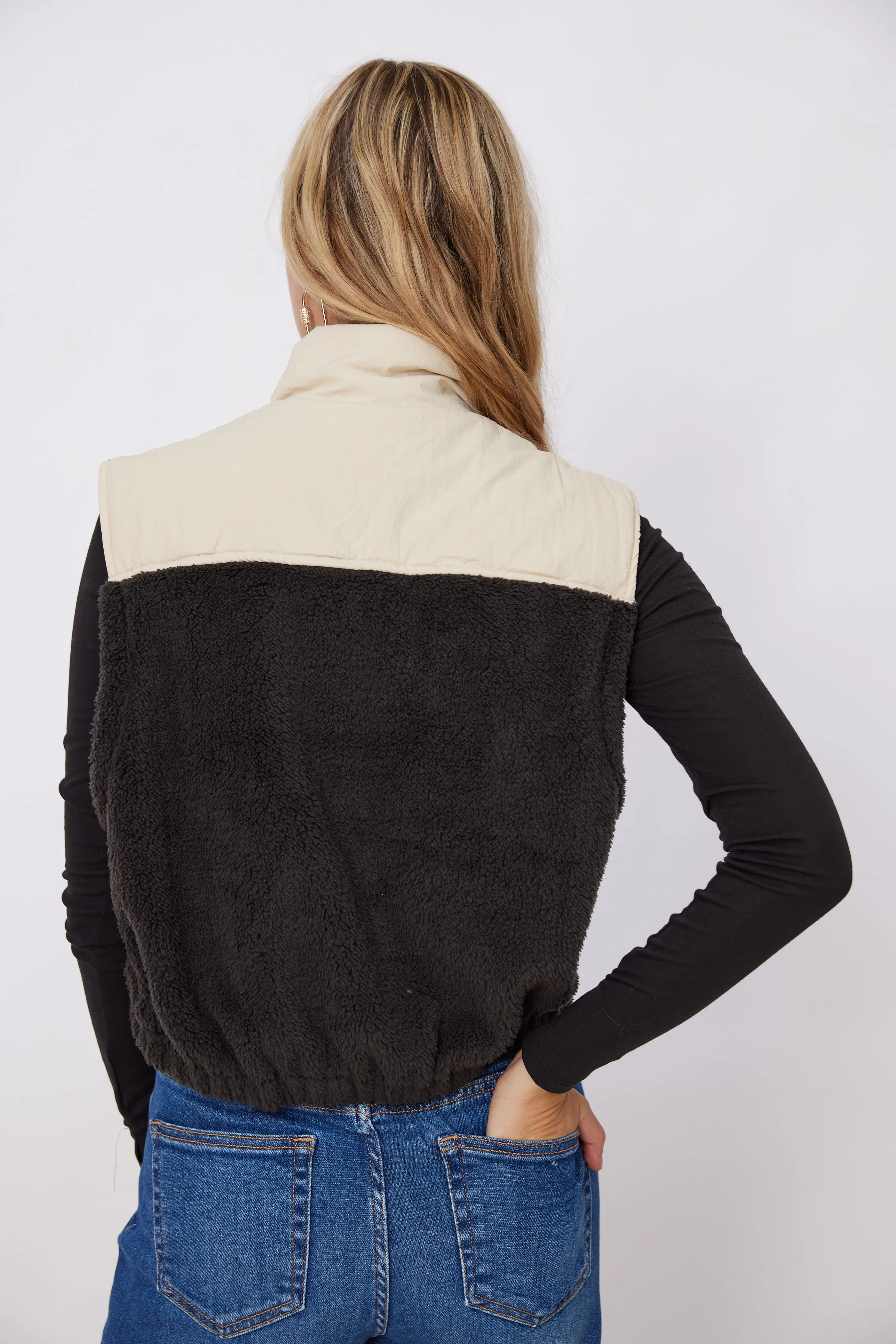 SALE - Burgess Half Zip Sherpa Vest sold by fab'rik product image thumbnail 4
