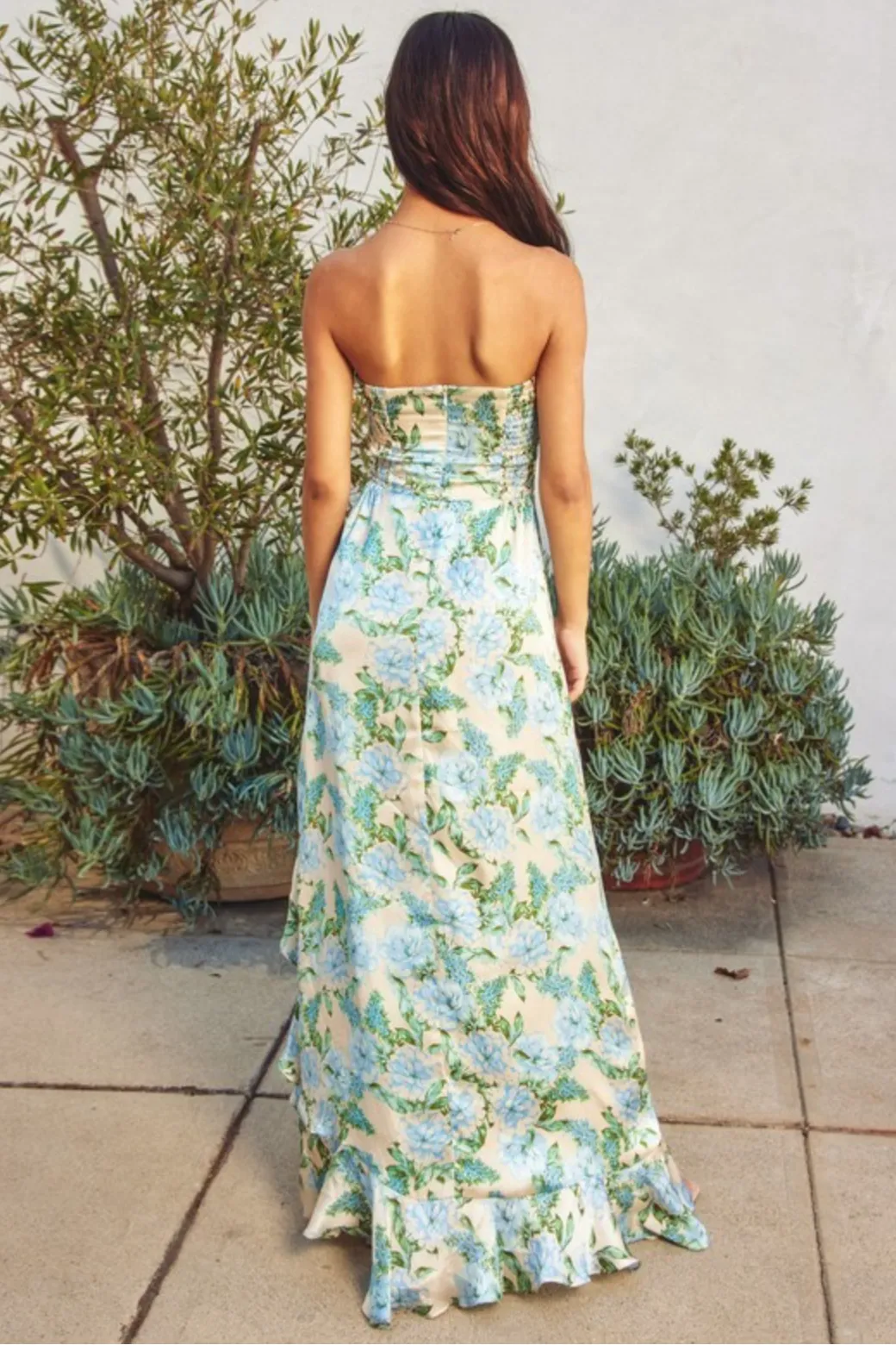 Morgan Floral Asymmetrical Maxi Dress sold by fab'rik product image thumbnail 4