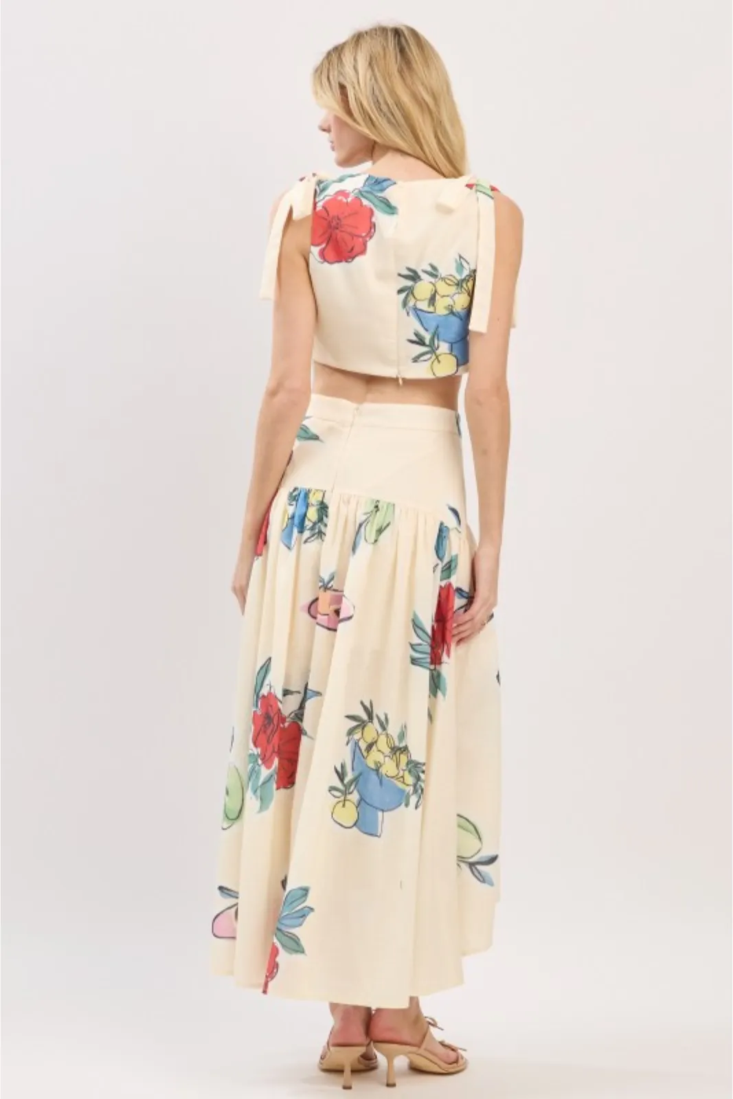 Laurel Floral Linen Back Button Down Top sold by fab'rik product image thumbnail 3