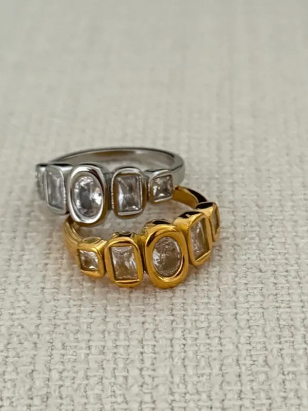 The Hazel Ring sold by fab'rik