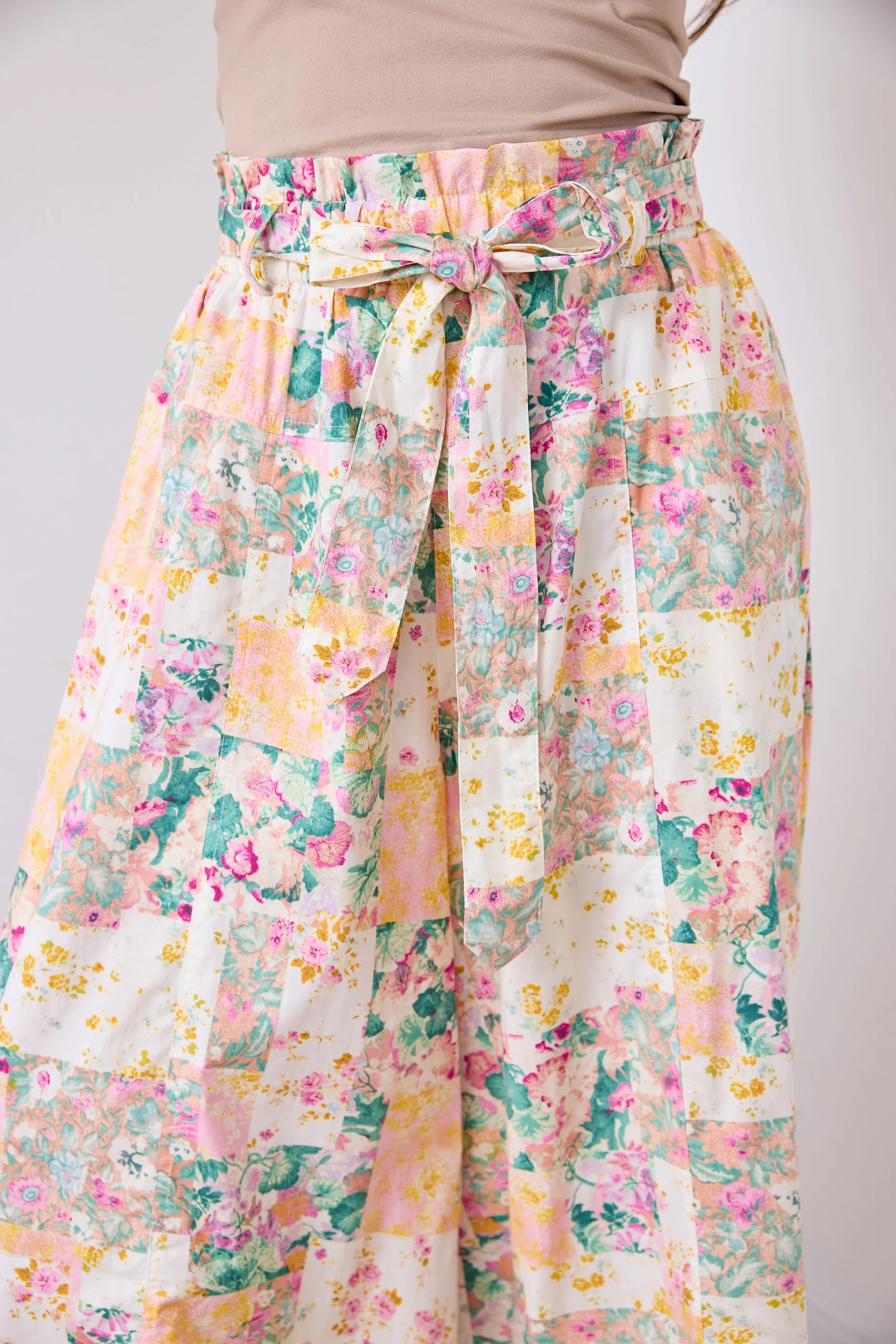 SALE - Layla Printed Cropped Pants sold by fab'rik product image thumbnail 3