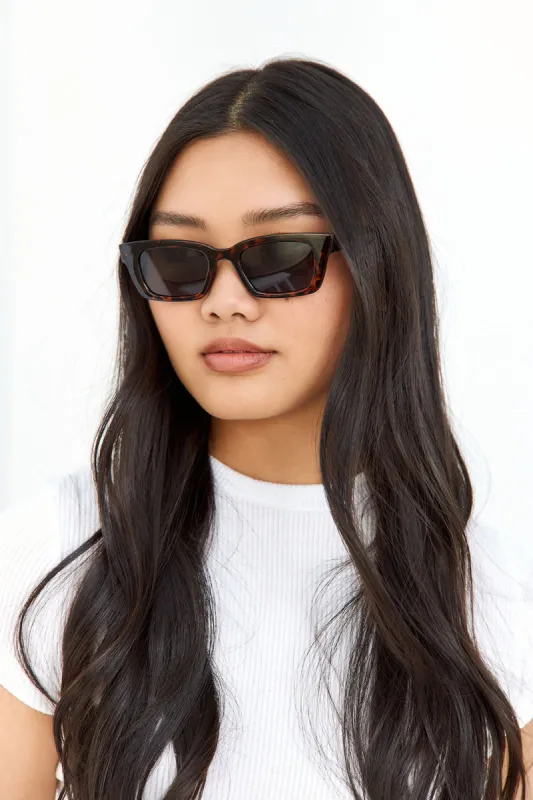 SALE - Fiona Rectangle Sunglasses sold by fab'rik
