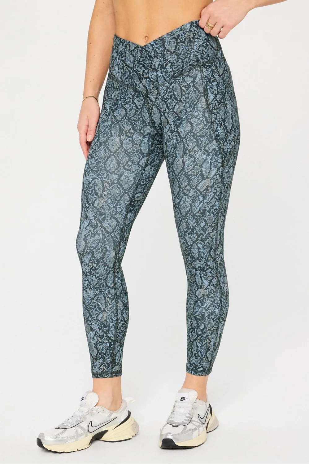 Oasis PureLuxe Crossover 7/8 Legging sold by Fabletics