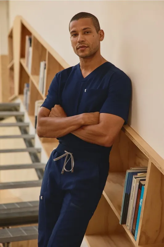 Helix 1-Pocket Scrub Top sold by Fabletics