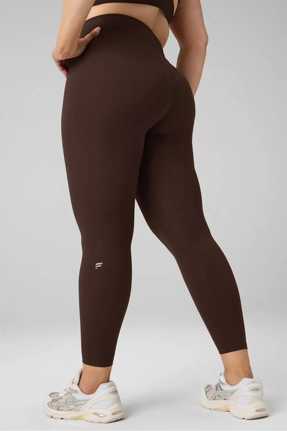 The No-Seam PureLuxe TLC Legging 7/8 sold by Fabletics
