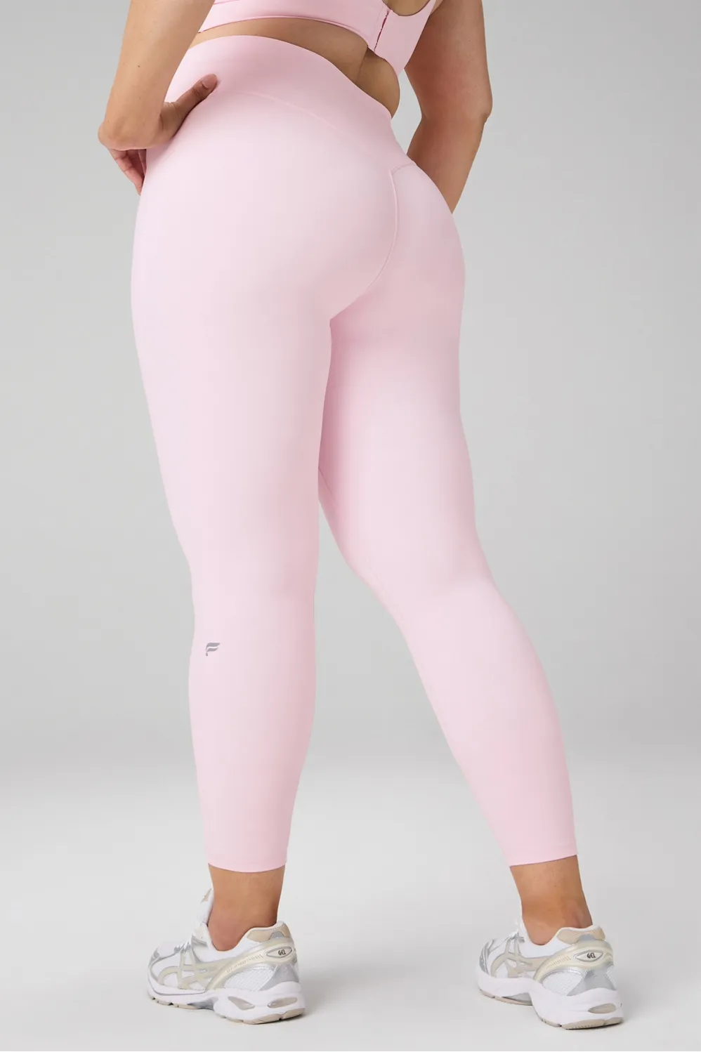 The No-Seam PureLuxe TLC Legging 7/8 sold by Fabletics