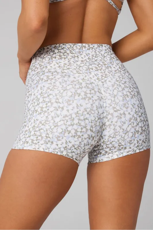The No-Seam PureLuxe TLC Short 4'' made by Fabletics