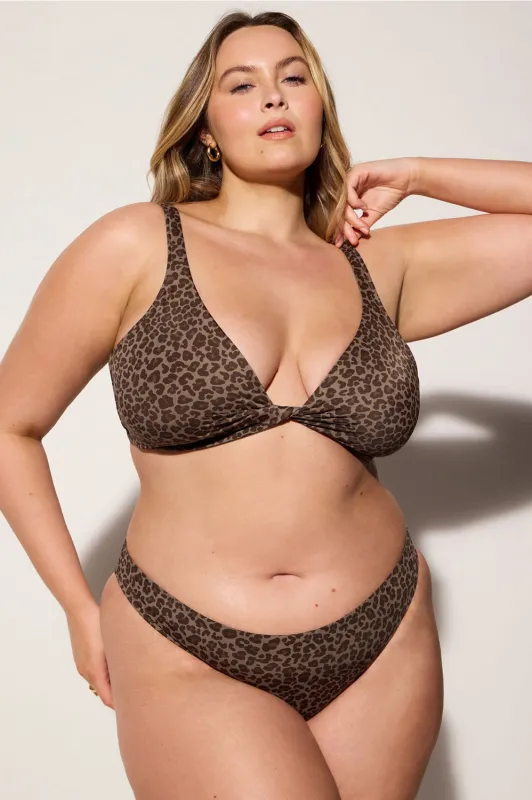 Swim Twist Bikini Top made by Fabletics