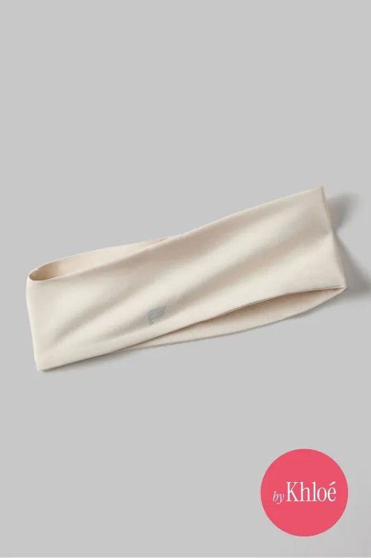 The Powergrip Pureluxe Headband made by Fabletics