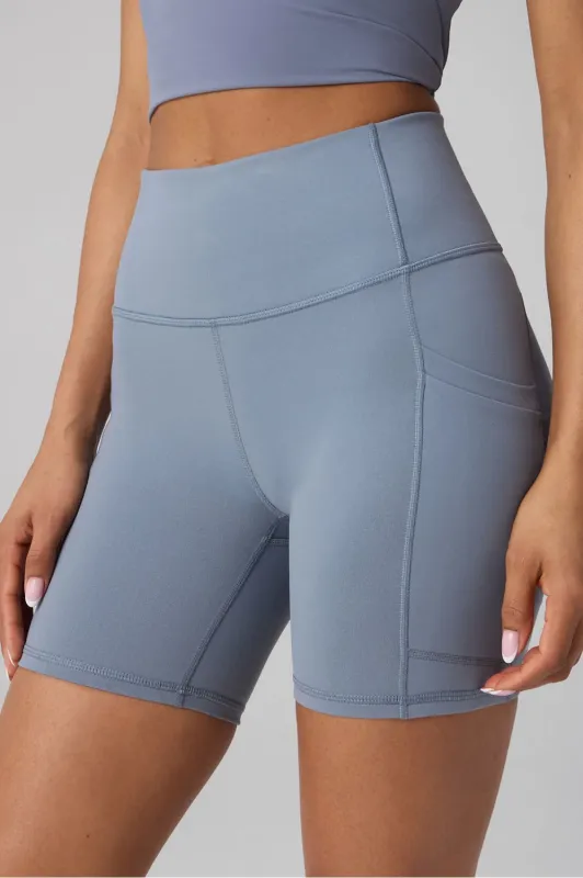 On-The-Go High-Waisted Short 6" made by Fabletics