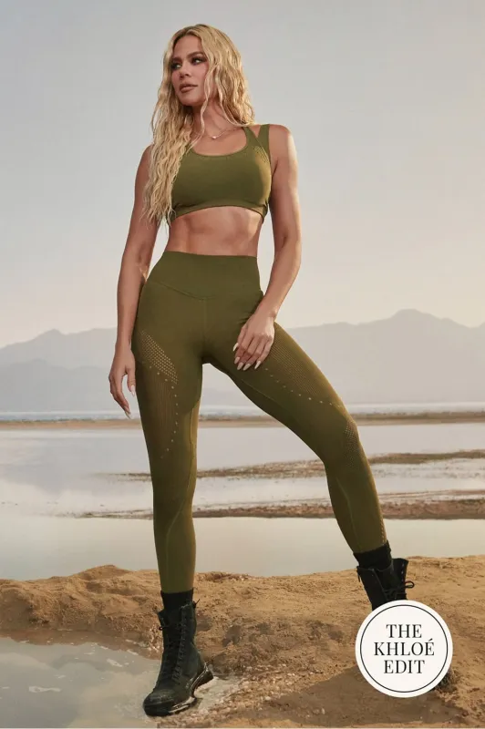 So Sculpted 2-Piece Outfit made by Fabletics