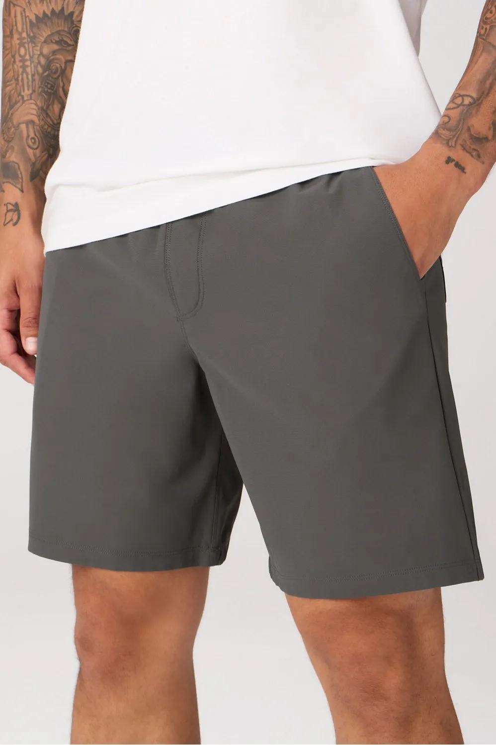 The Don Pull-On Short 8in sold by Fabletics