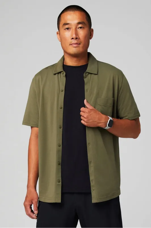 The Dash Short Sleeve Button Up made by Fabletics