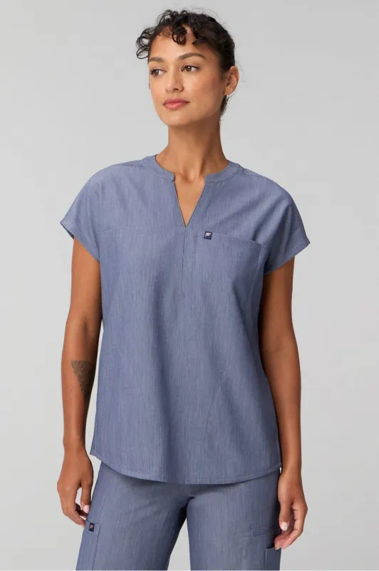 Evolve Oversized Scrub Top made by Fabletics