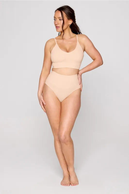 Ultimate Shaping Plunge Bra & Brief Set made by Fabletics