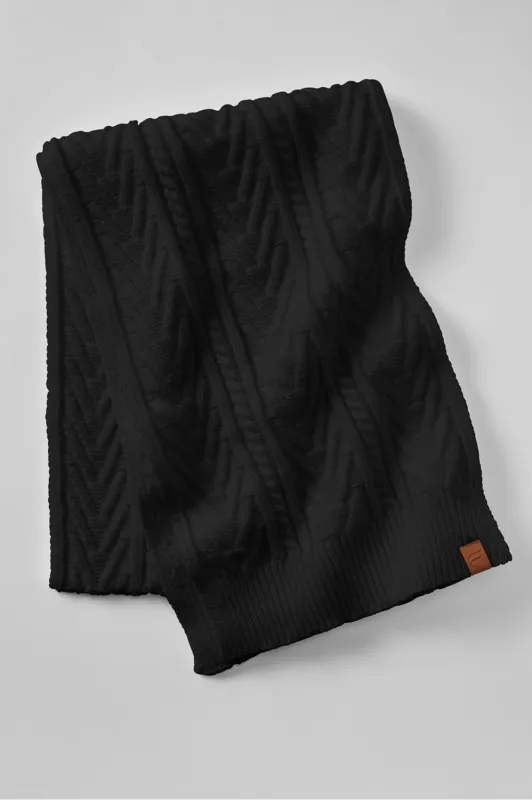 The Cable Knit Scarf made by Fabletics