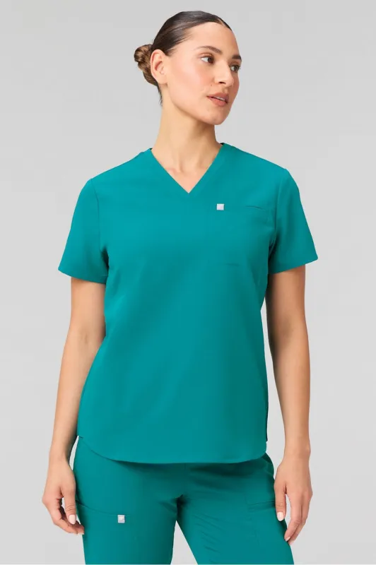 Vital 1-Pocket Scrub Top made by Fabletics